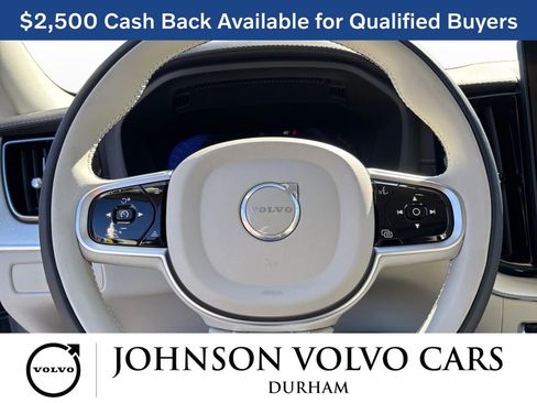 New 2026 Volvo XC60 B5 Ultra w/ Protection Package Premier image 16