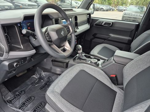 Used 2022 Ford Bronco 4-Door w/ Sasquatch Package AWD/4WD image 21