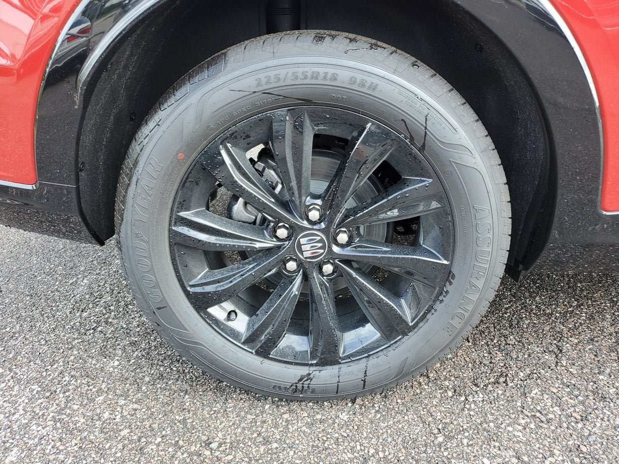 New 2026 Buick Envista Sport Touring w/ Convenience II Package FWD image 6