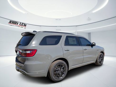 New 2026 Dodge Durango GT image 3