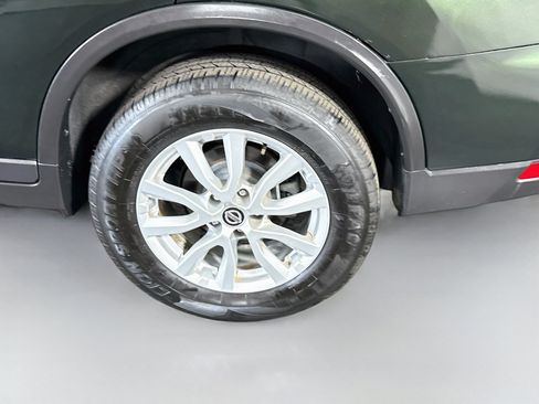 Used 2020 Nissan Rogue SV AWD/4WD image 37