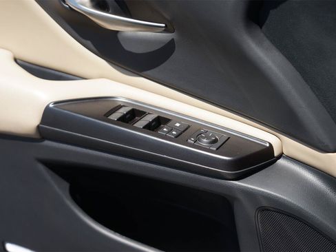 Used 2019 Lexus ES 350 FWD image 30