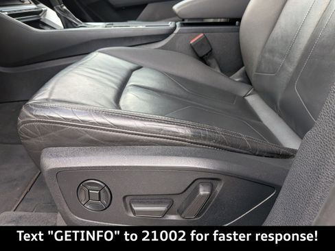 Used 2019 Audi Q3 2.0T Premium image 23