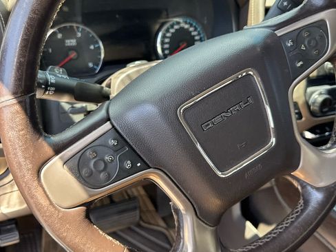 Used 2017 GMC Sierra 3500 Denali w/ Duramax Plus Package AWD/4WD image 15