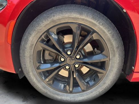 Used 2015 Dodge Charger SE w/ Power Sunroof Group AWD/4WD image 28