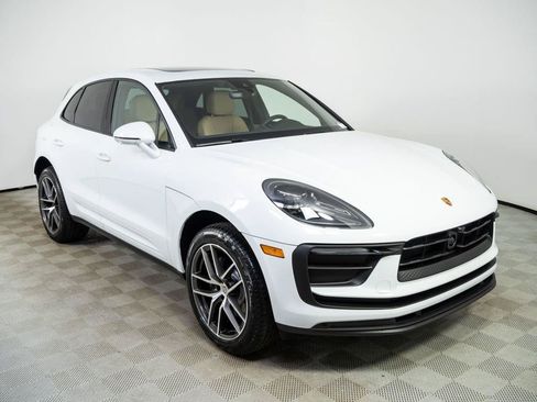 New 2026 Porsche Macan AWD/4WD image 27