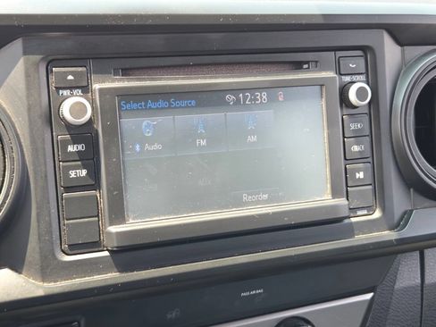 Used 2019 Toyota Tacoma SR w/ SR Convenience Package RWD image 20