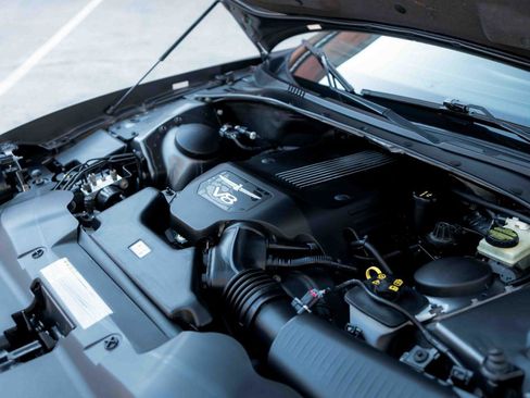 Used 2003 Ford Thunderbird Deluxe RWD image 78
