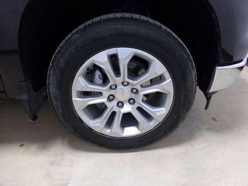 Used 2023 Chevrolet Silverado 1500 LTZ image 34