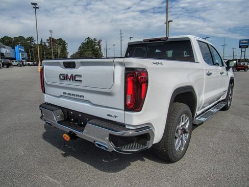 New 2026 GMC Sierra 1500 SLT w/ SLT Premium Package image 4