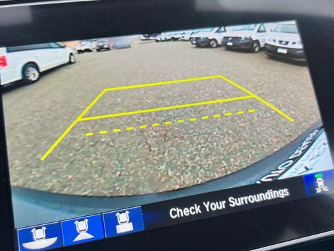 Used 2021 Honda CR-V EX image 15