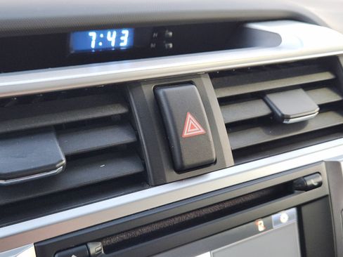 Used 2016 Toyota 4Runner SR5 image 17