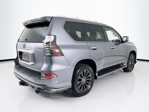 Used 2023 Lexus GX 460 Luxury w/ Sport Design Package AWD/4WD image 9