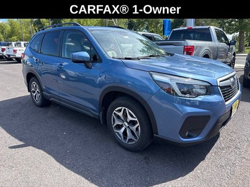 Used 2021 Subaru Forester Premium AWD/4WD image 2