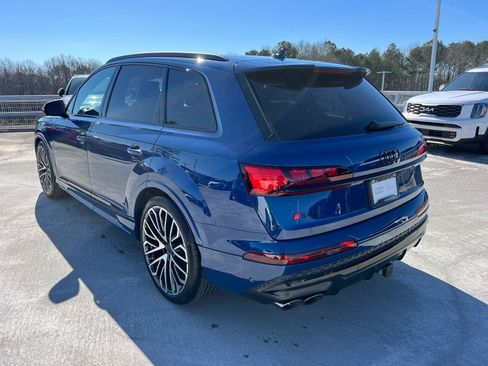 New 2026 Audi SQ7 Prestige AWD/4WD image 7