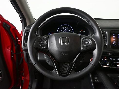 Used 2019 Honda HR-V EX-L image 2