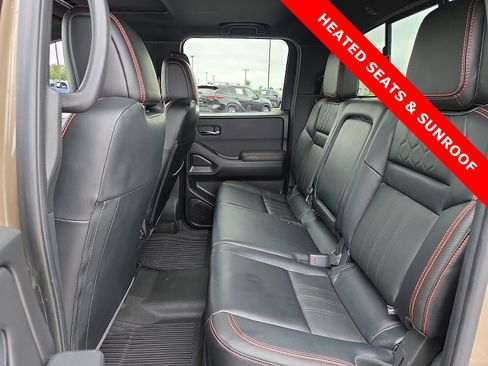 Used 2023 Nissan Frontier PRO-4X w/ Pro-4X Premium Package AWD/4WD image 10