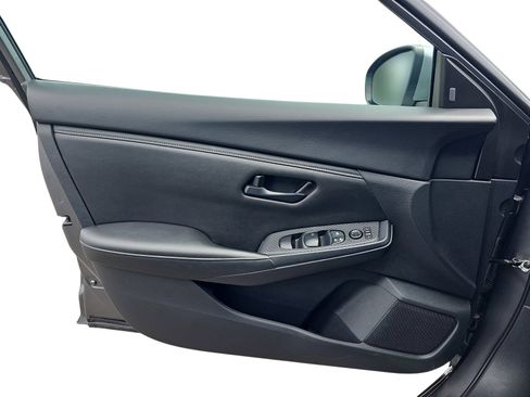 Used 2024 Nissan Sentra S FWD image 23