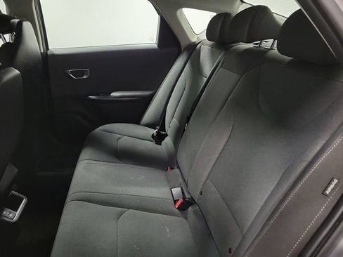 Used 2025 Kia K4 FWD image 25