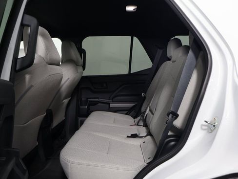 Used 2025 Toyota 4Runner SR5 image 11