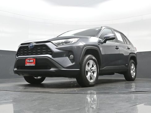 Used 2021 Toyota RAV4 XLE w/ Convenience Package AWD/4WD image 29