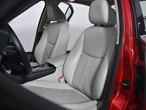 Used 2023 INFINITI Q50 Luxe w/ Cargo Package image 23