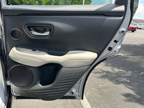 Used 2026 Honda HR-V EX-L image 23