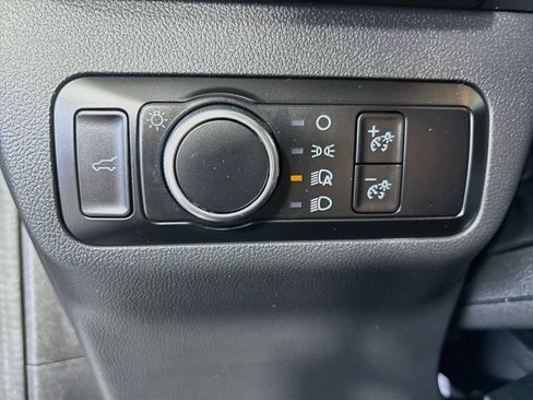 Used 2023 Ford Escape Active AWD/4WD image 10