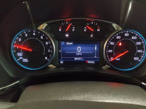Used 2024 Chevrolet Equinox LS w/ LS Convenience Package FWD image 23