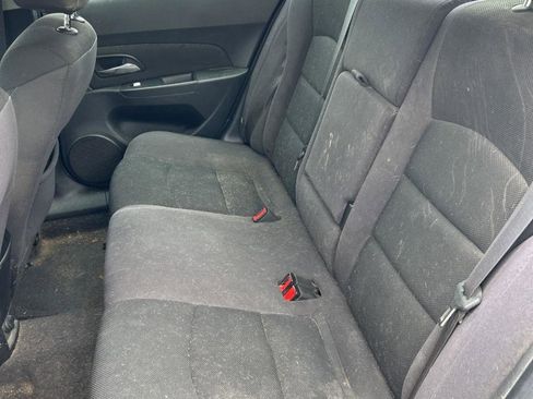 Used 2014 Chevrolet Cruze LT image 18