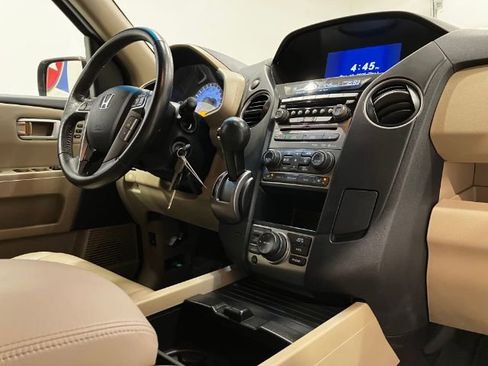 Used 2015 Honda Pilot Touring image 46