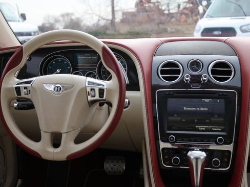 Used 2018 Bentley Flying Spur S W12 AWD/4WD image 24