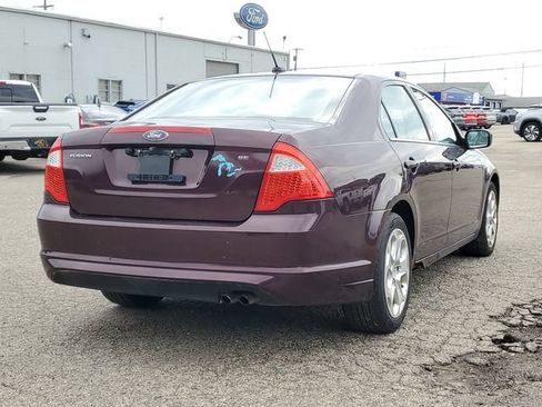 Used 2011 Ford Fusion SE FWD image 4