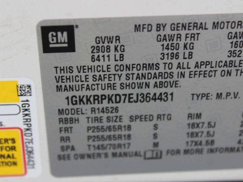 Used 2014 GMC Acadia SLE FWD image 13