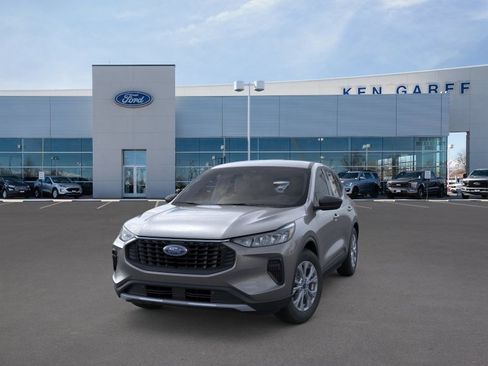 New 2026 Ford Escape Active w/ Tech Pack #1 AWD/4WD image 2