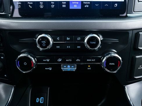 Used 2024 Ford F150 XLT w/ Mobile Office Package image 25