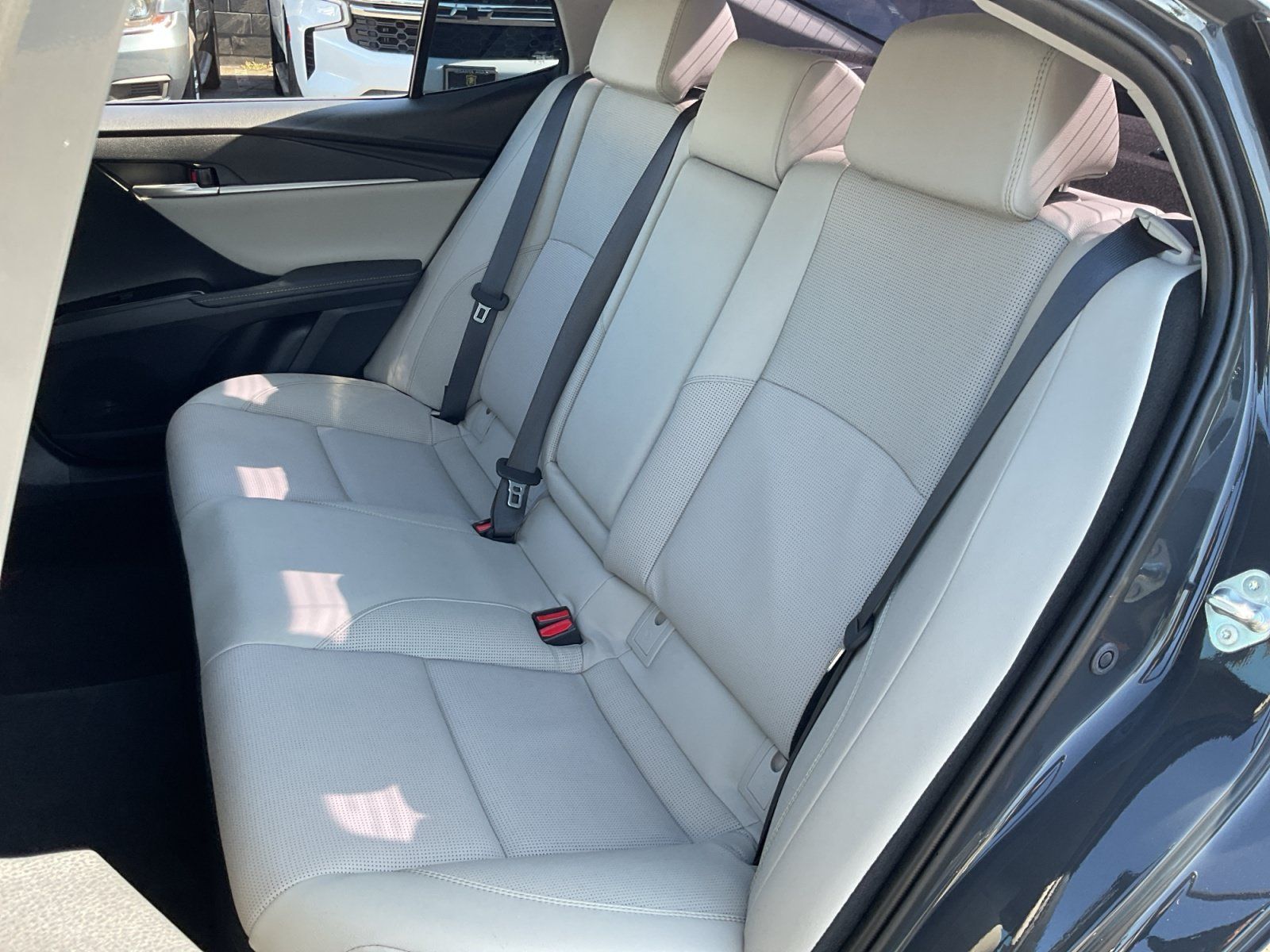 Used 2025 Toyota Camry XLE FWD image 20