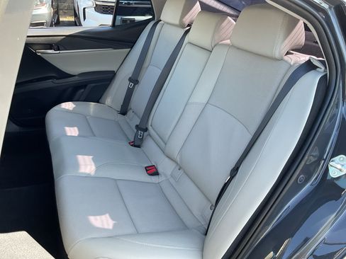Used 2025 Toyota Camry XLE FWD image 20