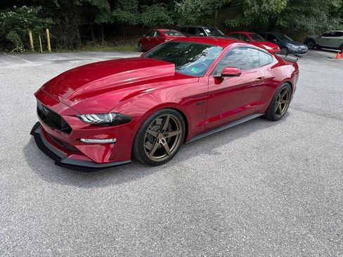 Used 2019 Ford Mustang GT Premium w/ GT Performance Package RWD image 7