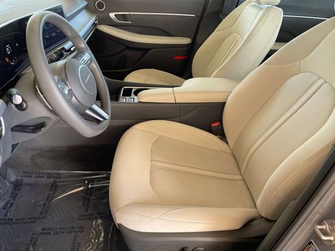 Used 2025 Hyundai Sonata SEL FWD image 27