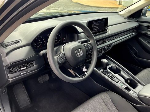 Used 2024 Honda Accord EX image 13