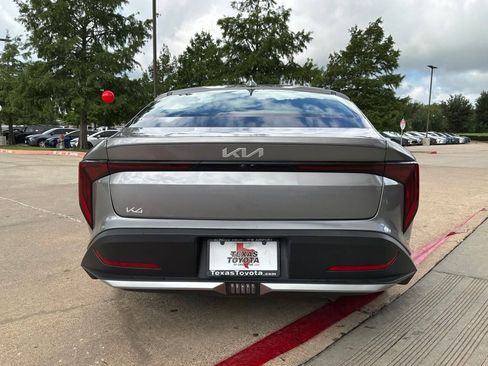 Used 2025 Kia K4 FWD image 7