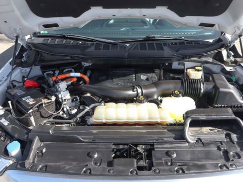 Used 2022 Ford F150 Limited image 13