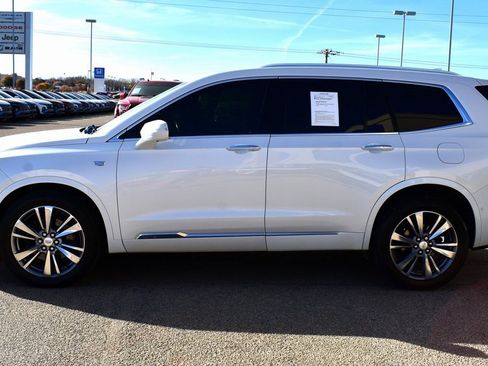 Used 2020 Cadillac XT6 Premium Luxury image 5