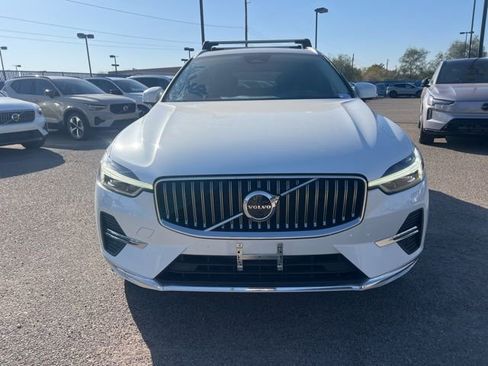 Used 2023 Volvo XC60 B5 Ultimate w/ Climate Package image 9