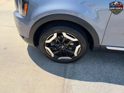Used 2025 Kia Telluride S FWD image 26