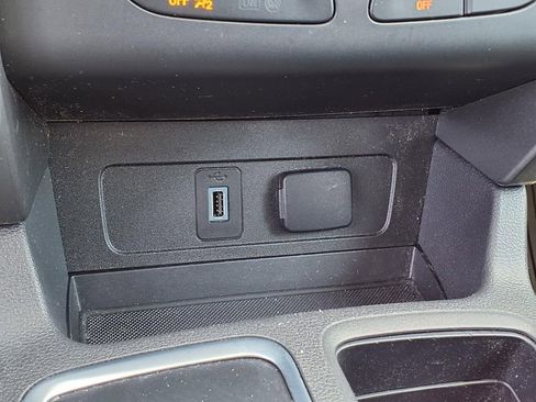 Used 2019 Ford Escape SEL AWD/4WD image 27