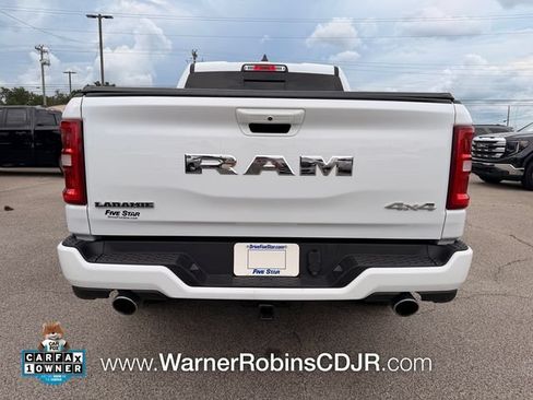 Used 2025 RAM 1500 Laramie w/ Sport Appearance Package AWD/4WD image 12