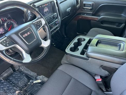 Used 2016 GMC Sierra 2500 SLE w/ SLE Preferred Package AWD/4WD image 12