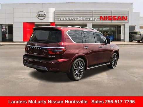 Used 2023 Nissan Armada Platinum w/ Captain's Chairs Package RWD image 3